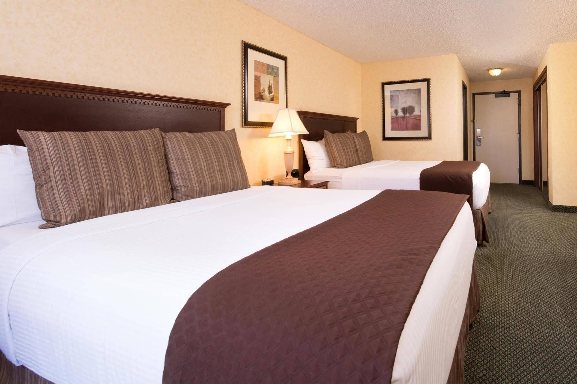 Ruby River (adults Only) Motel
